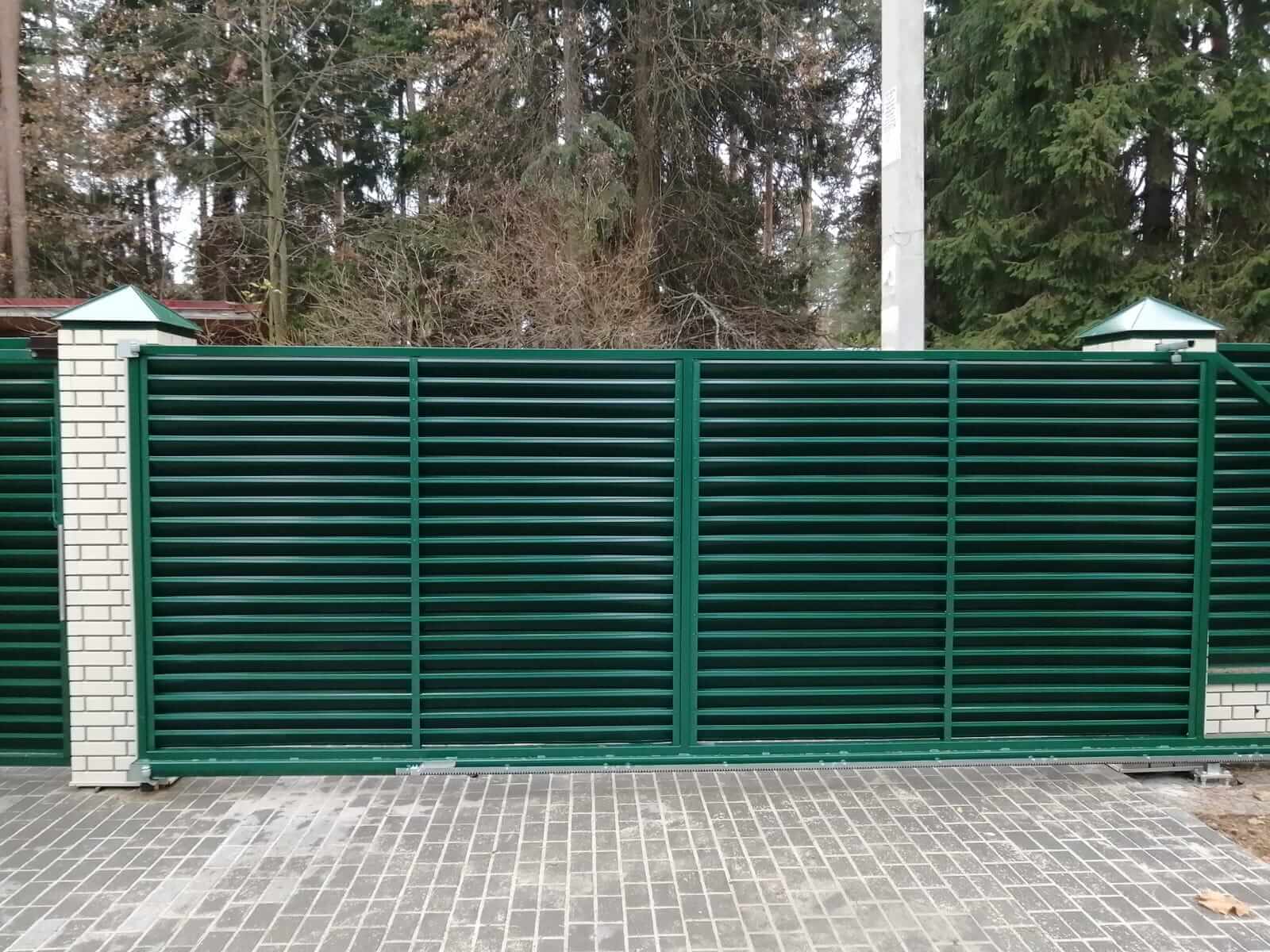 Забор-жалюзи с ламелями ЭКО-Z Зеленый Мох фото3 в Альметьевске