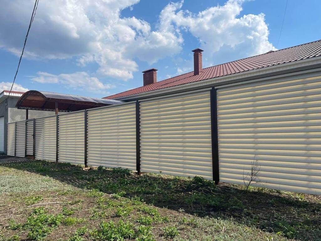 Забор из ламелей Еврожалюзи 25м RAL1015/1015 Слоновая Кость двусторонний в Альметьевске