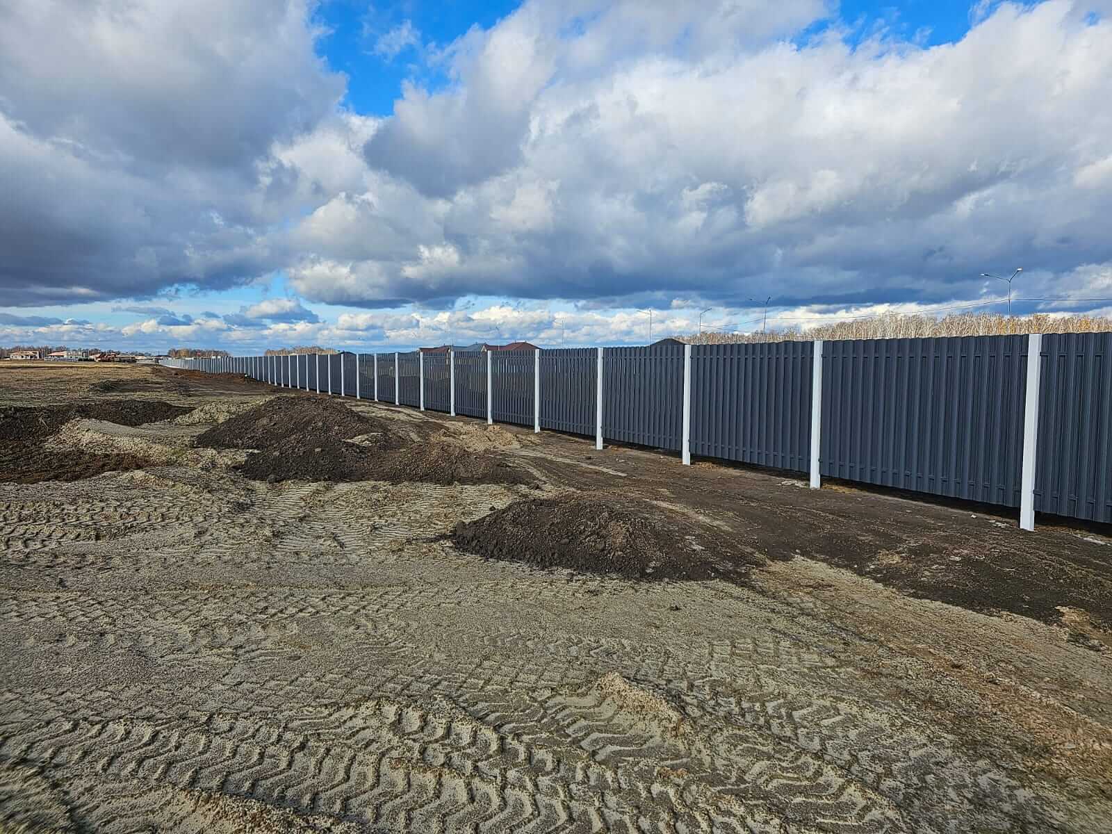 Забор из евроштакетника 234м RAL7024/7024 Серый Графит двусторонний фото 8 в Альметьевске