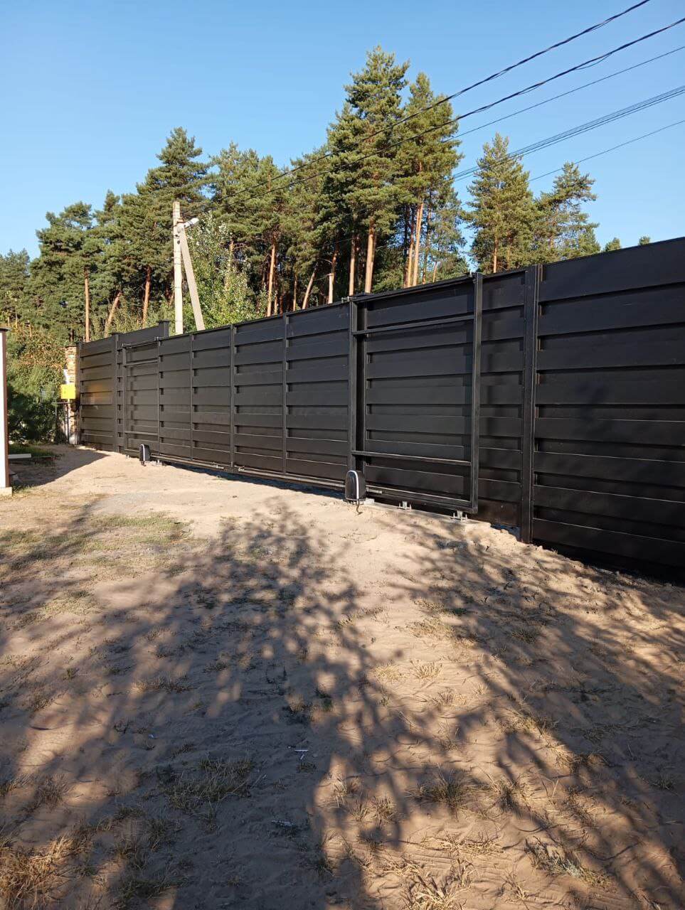 Забор-ранчо из металлопланкена 37м RAL9005 Черный МАТТЕ фото 2 в Альметьевске