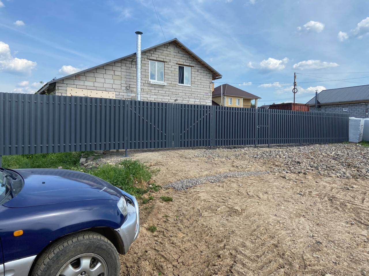 Забор из евроштакетника 16м RAL7024 Серый Графит фото 5 в Альметьевске