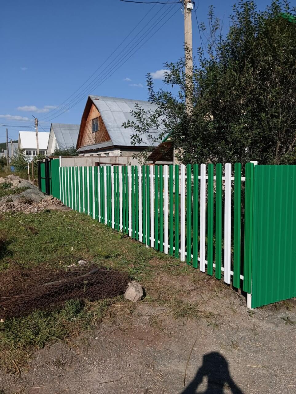 Забор из евроштакетника 10м RAL9003 Белый, RAL6029 Зеленая Мята в Альметьевске