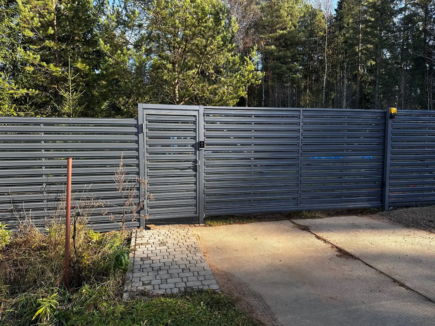 Забор-ранчо из евроштакетника 10м RAL7024 Серый Графит в Альметьевске